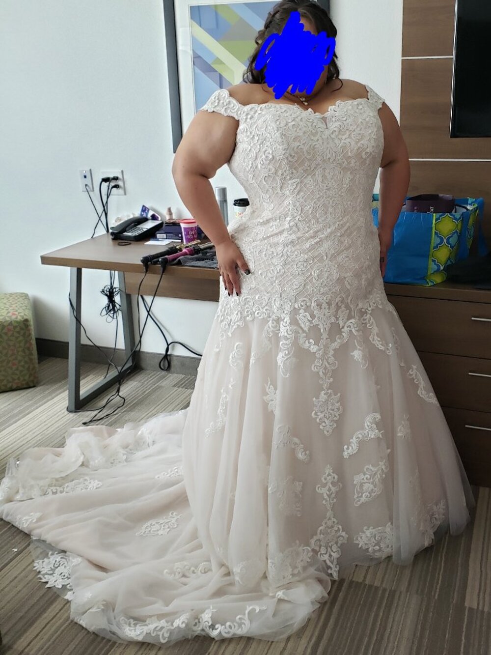 Essence of Australia Size 28 Wedding Dress